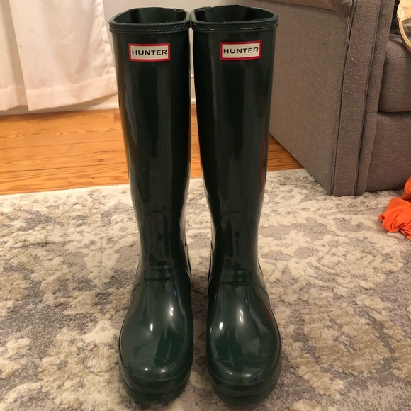 green hunter boots